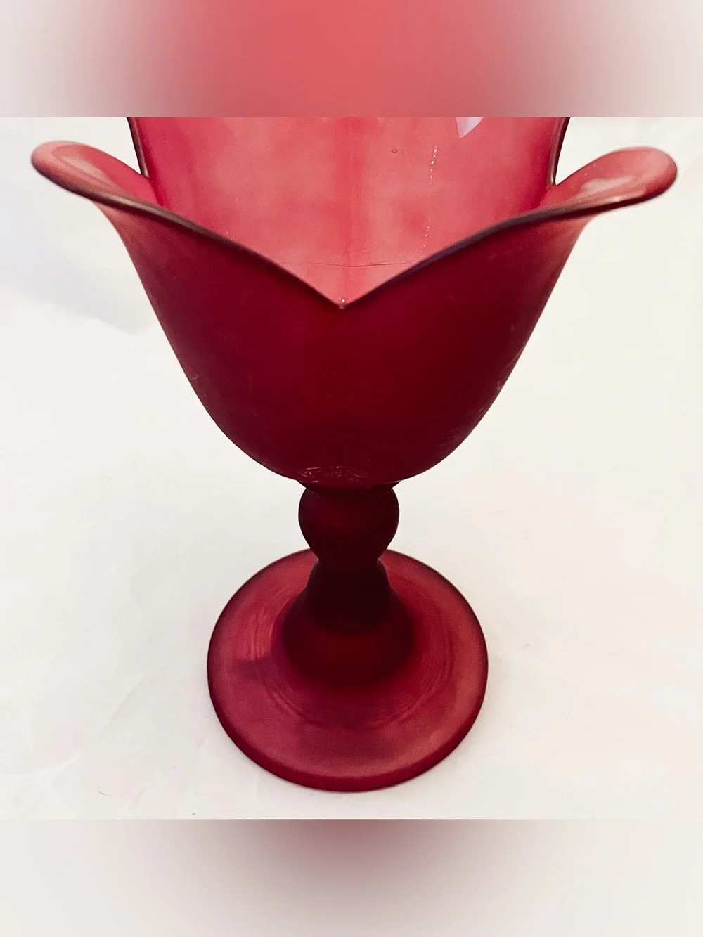 Ecoglass Flower Petal Frosted Recycled Glass Pedestal, Made In Spain EUC